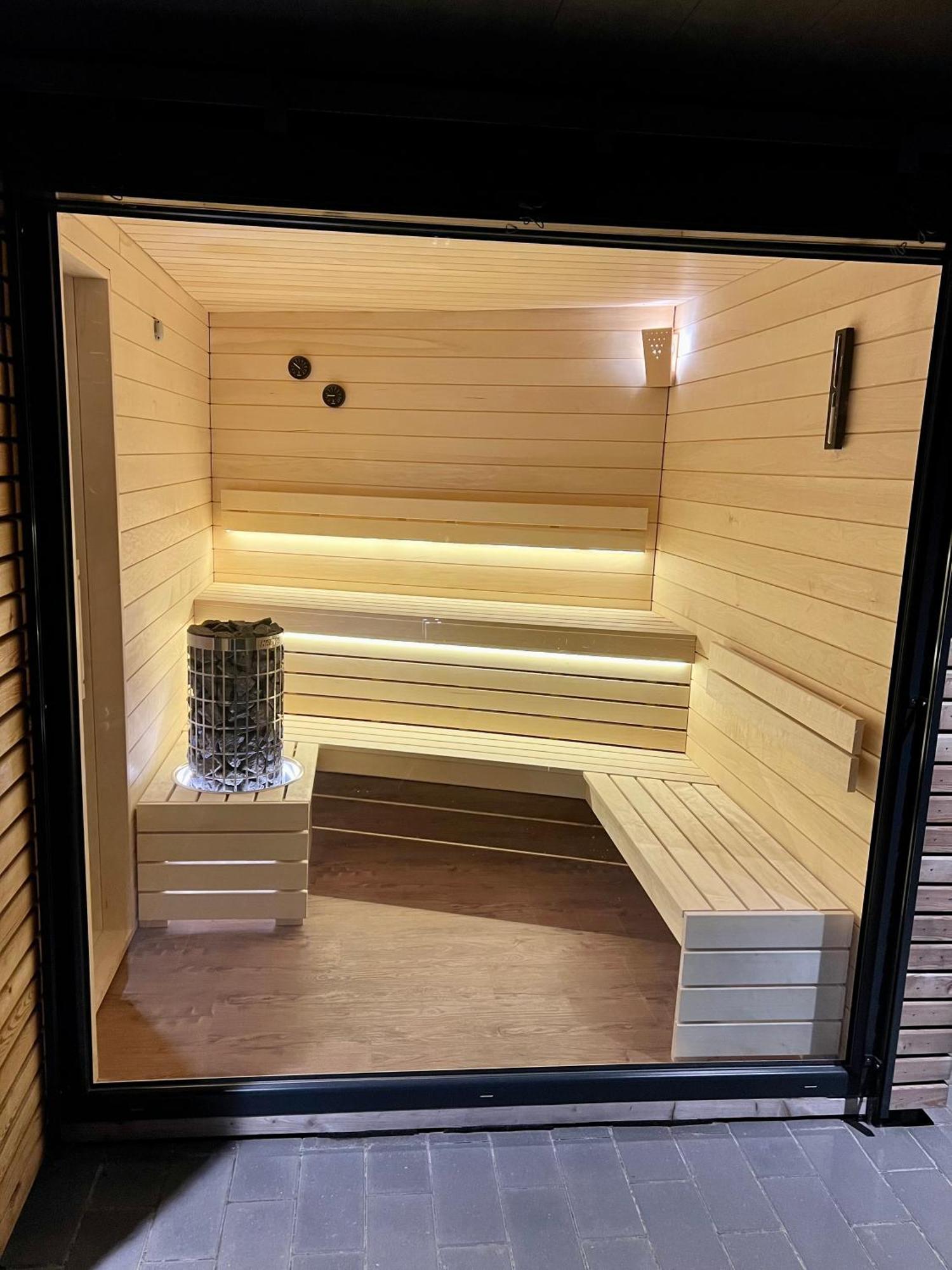 Schoenes Ferienhaus Mit Sauna Am Harkebruegger See In Der Naehe Von Oldenburg Barssel  Ngoại thất bức ảnh